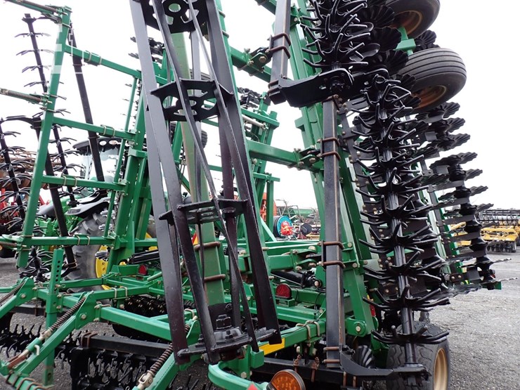 2015-great-plains-3000tm-image-12