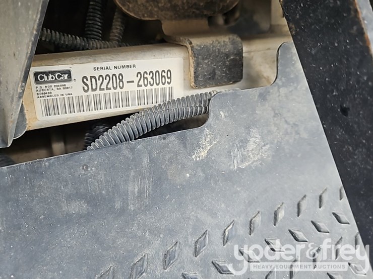 2021-club-car-carryall-1700d-image-28