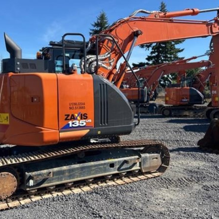 2020 HITACHI ZX135US-6