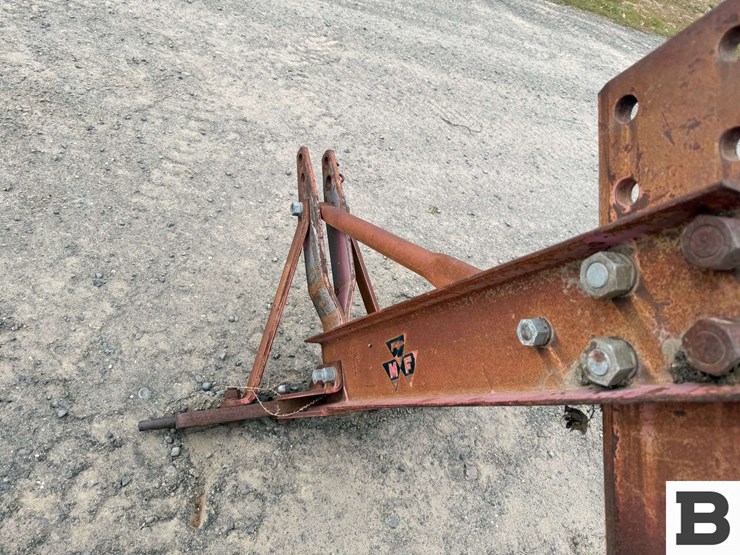 massey-ferguson-3pt-ripper-image-7