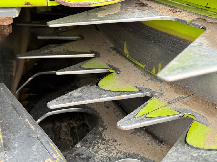 claas-orbis-750-image-8