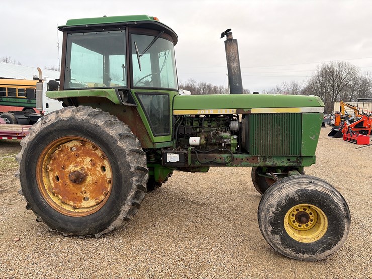 1975-john-deere-4430-image-4