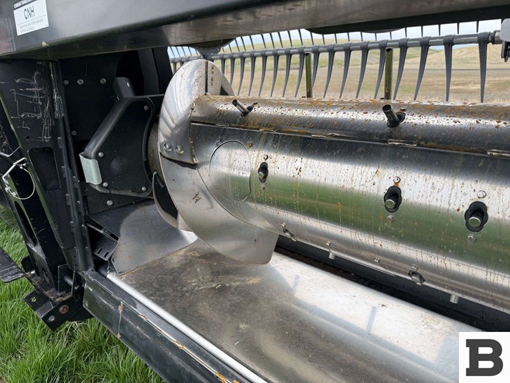 2023-mac-don-fd240-image-29