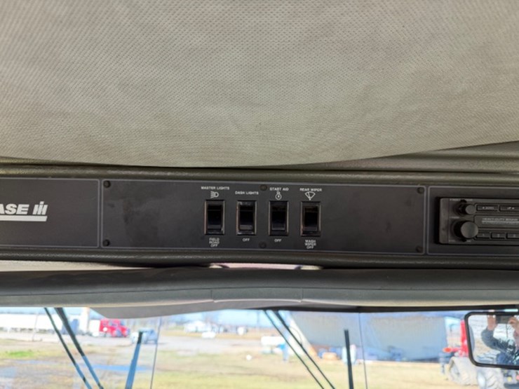 2020-case-ih-9330-image-30