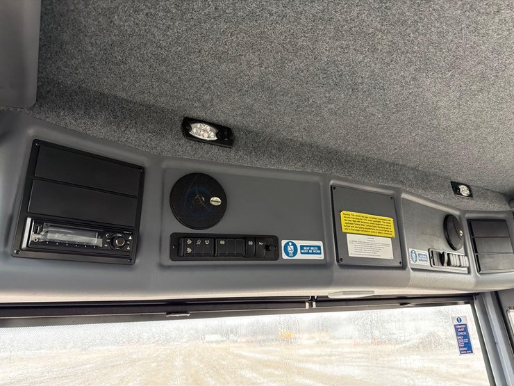 2024-dennis-eagle-proview-image-25