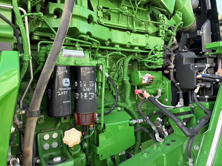 2015-john-deere-9470rt-image-54