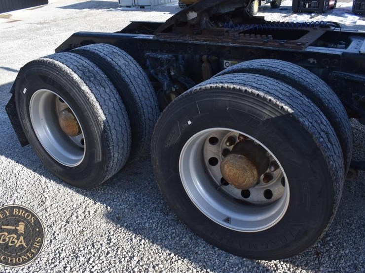 2012-kenworth-t660-image-20