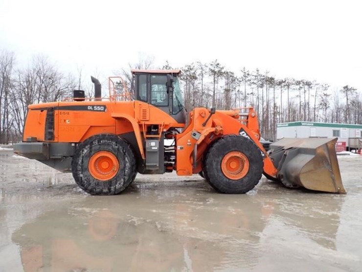 2013-doosan-dl550-3-image-4
