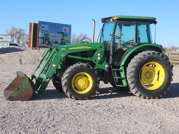 2011-john-deere-6115d-image-2