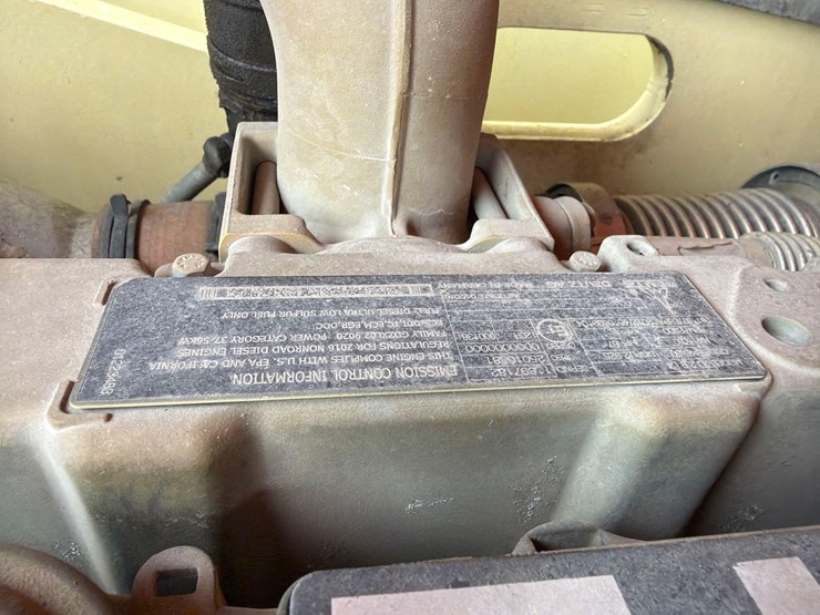 2016-jlg-800aj-image-17