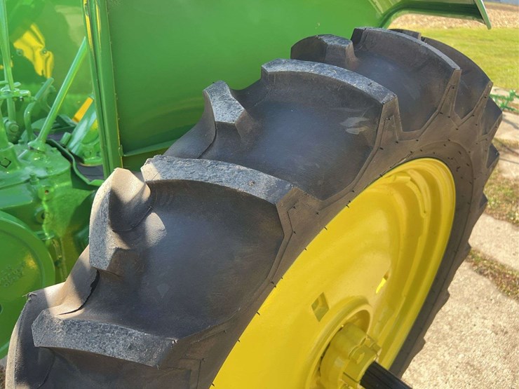 john-deere-model-b-image-58