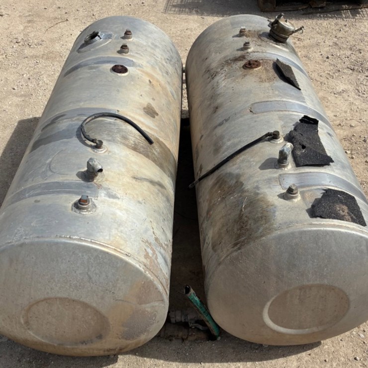 150 GALLON FUEL TANKS