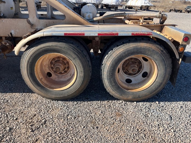 2020-troxell-vacuum-image-9