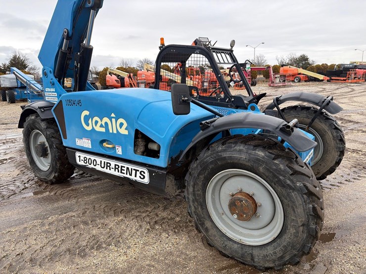 2016-genie-gth844-image-5