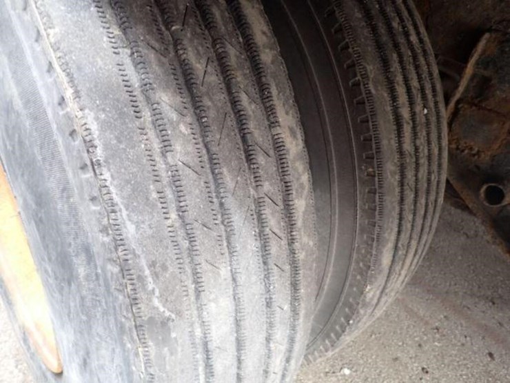 1997-stoughton-48-ft-image-20