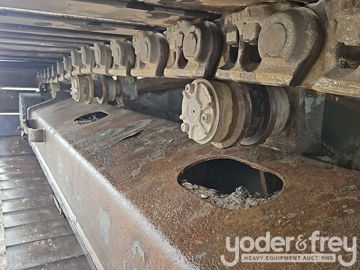 2020-volvo-ec200el-image-12