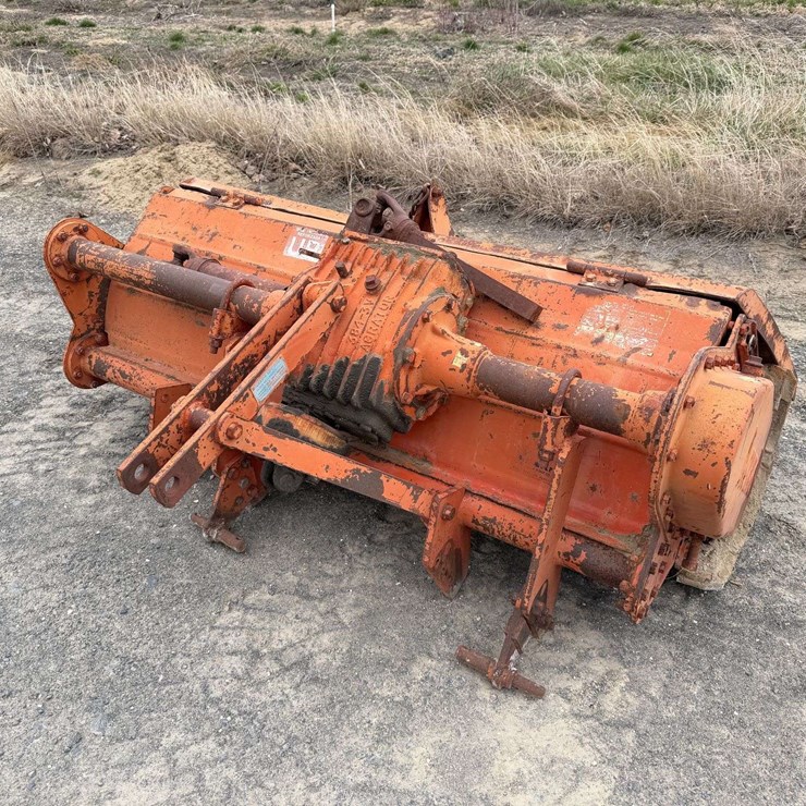 Agrator 384-3V Cultivator