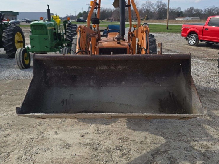 1984-ford-540-image-2