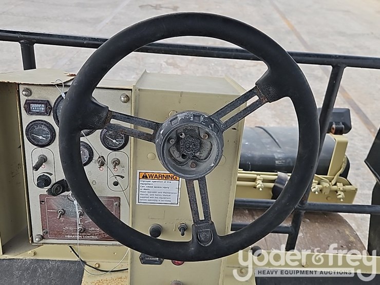 1998-ingersoll-rand-dd90hf-image-26