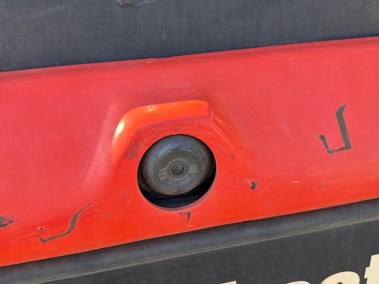 2022-bobcat-t66-image-13