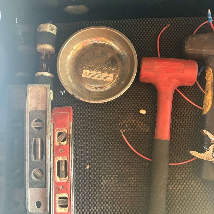 Pliers Mini Sledge, Dead Blow, and hammer