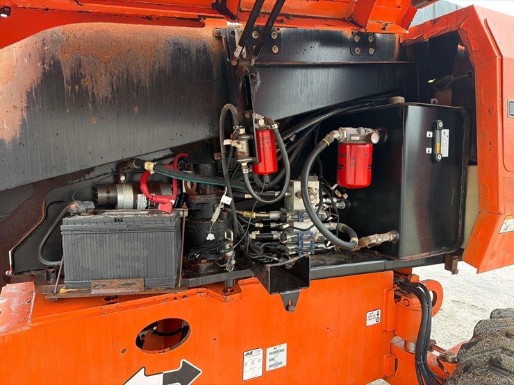 jlg-600s-image-19