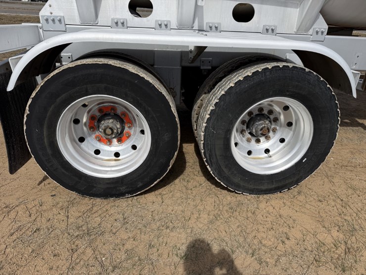 2007-heil-trailer-image-13