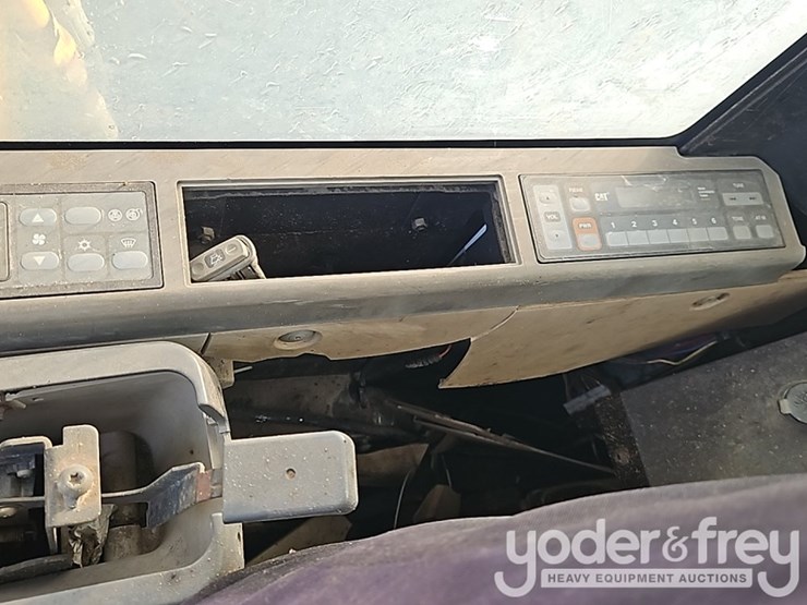 caterpillar-307c-image-39