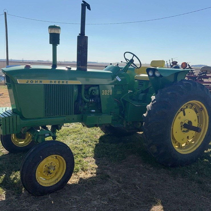 1967 JOHN DEERE 3020