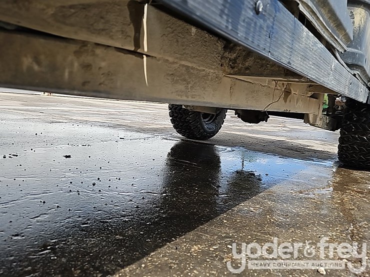 2021-club-car-carryall-1700d-image-13