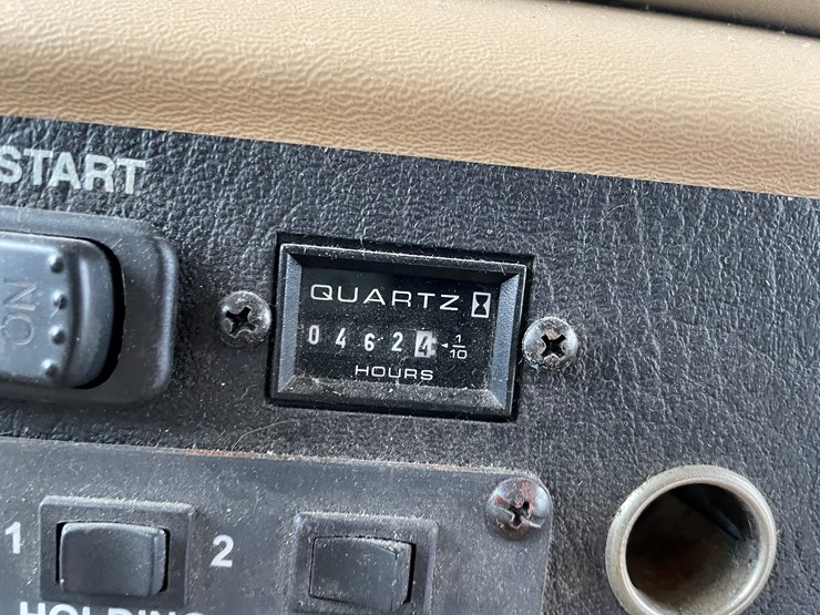 #2026-•-1999-ford-fleetwood-bounder-32h-rv-(has-wi-title)-image-32