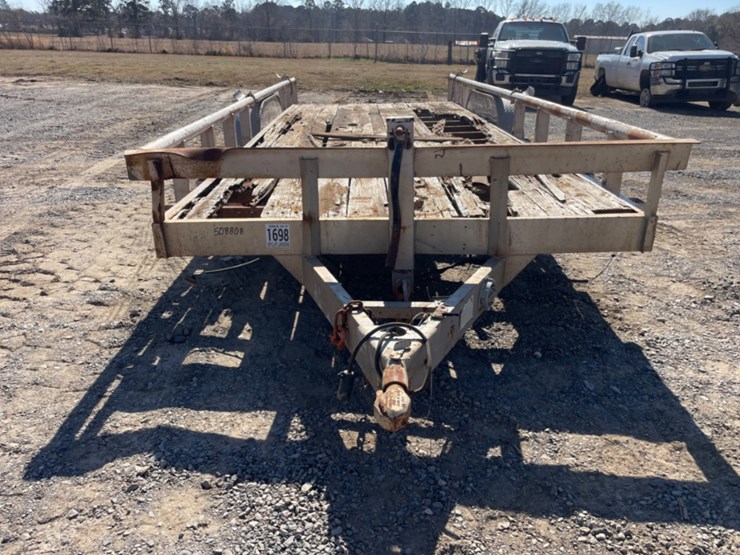 2008-progressive-20'-x-7'-bumper-pull-trailer-image-2