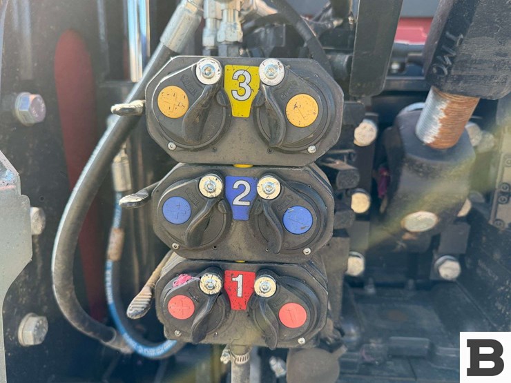 2024-case-ih-525-image-69