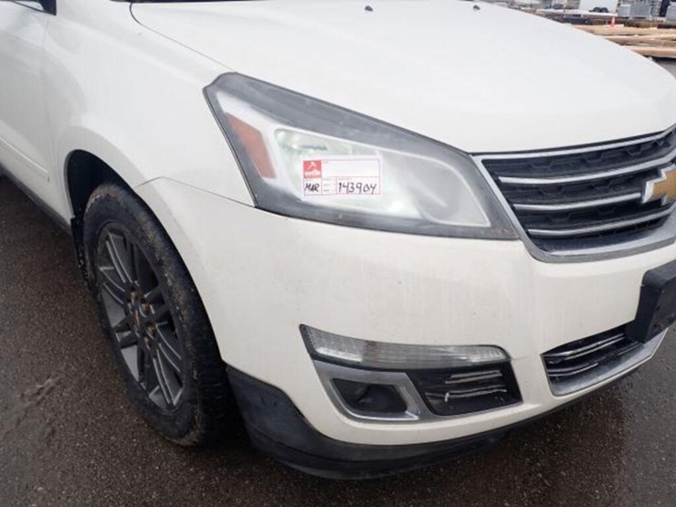 2015-chevrolet-traverse-image-70