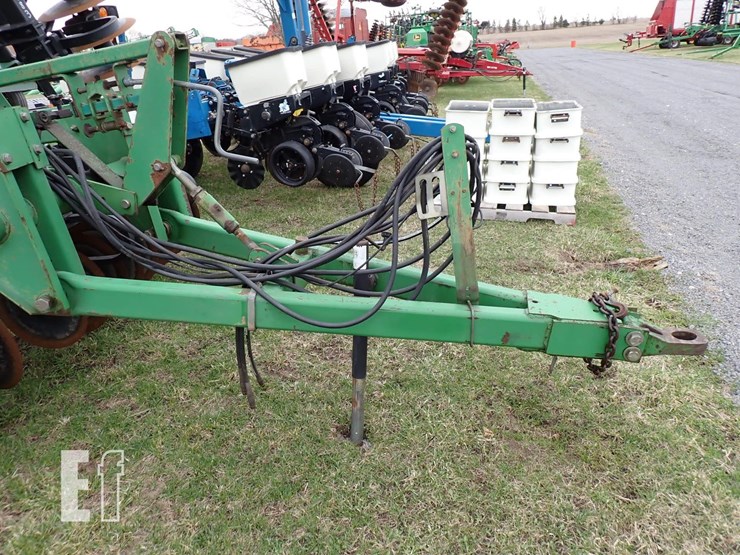 john-deere-726-image-3