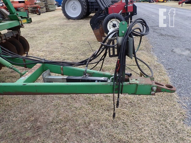 john-deere-714-image-3