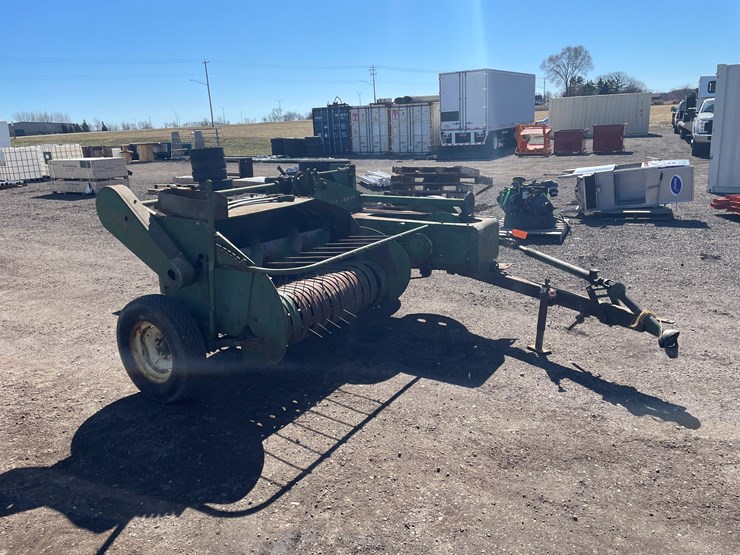 john-deere-14t-image-3