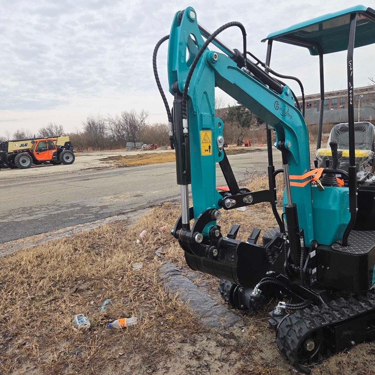 2000 CFG INDUSTRY QH12R