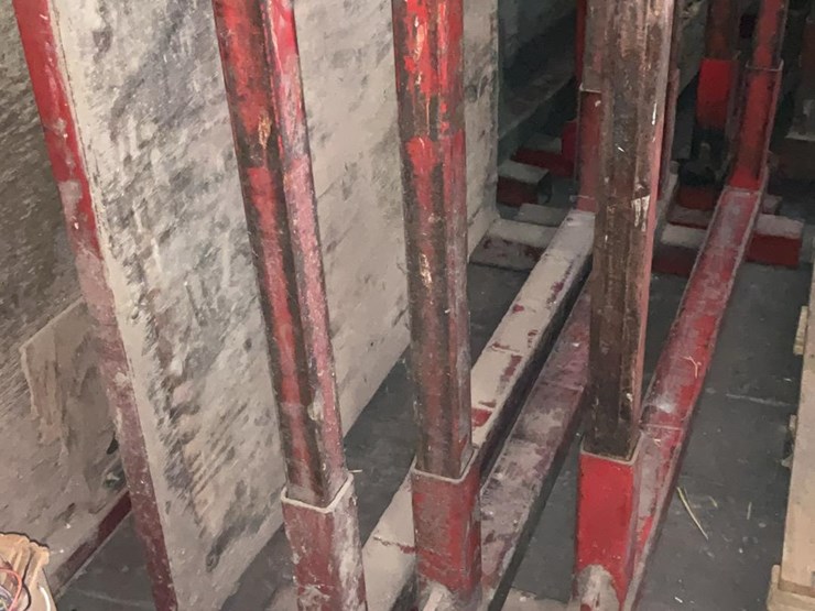 #237-•-lumber-racks-image-2