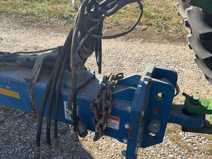 2009-kinze-3600-image-13