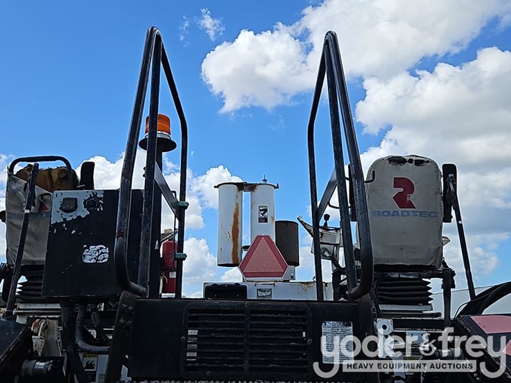 2012-roadtec-rp170-image-29