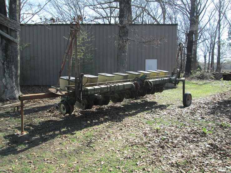 john-deere-7100-image-2