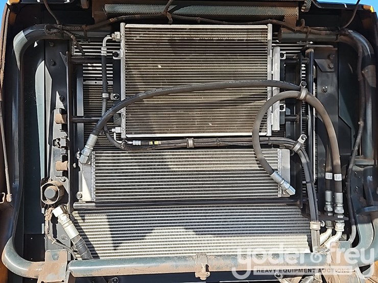 2022-hyundai-hl955a-image-22