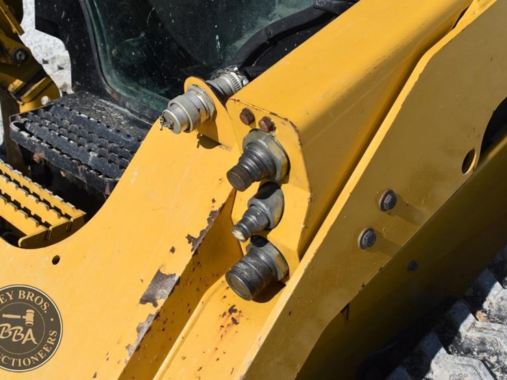 2017-caterpillar-289d-image-25