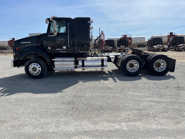 2012-western-star-4900-image-8
