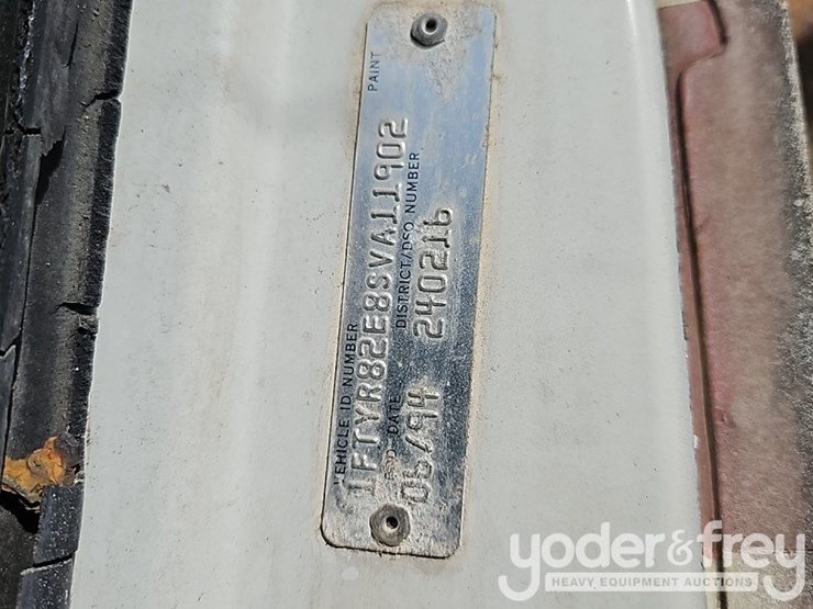 1995-ford-l8000-image-39