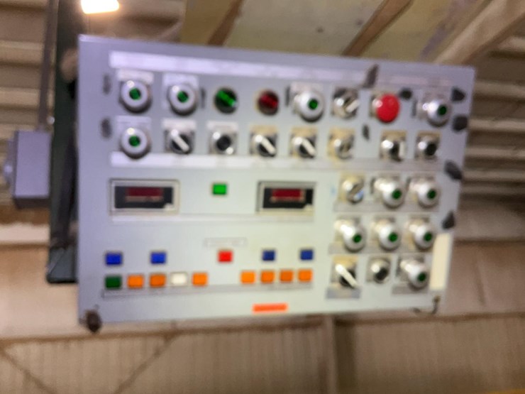 #218-•-salem-3-saw-board-edger-image-40