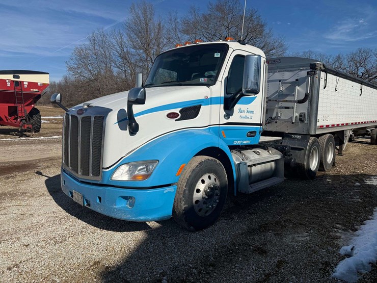 2016-peterbilt-579-image-7