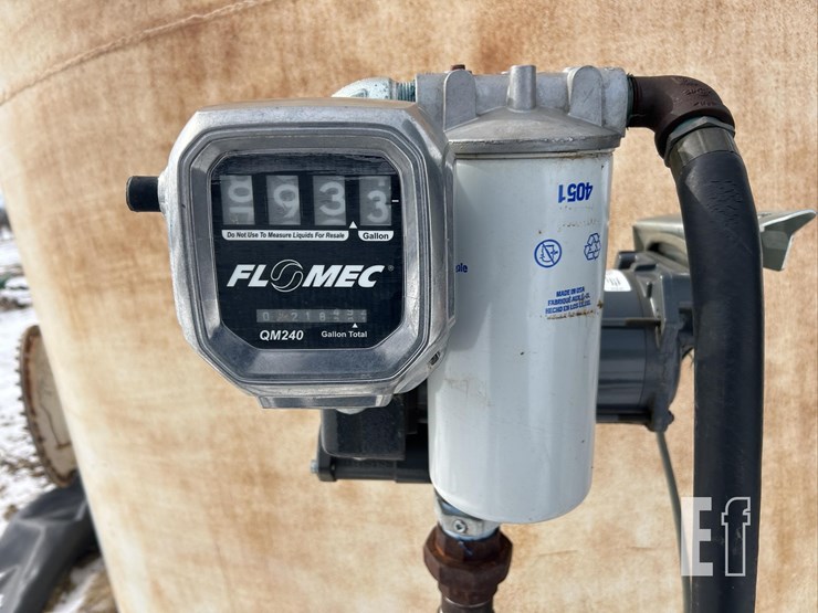 10,000-gallon-fuel-tank-w/pump-image-4