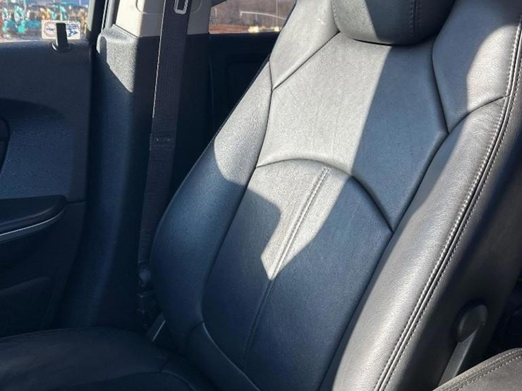 2012-gmc-acadia-slt-image-22